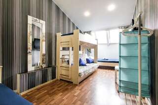 Гостиница Nord Kapp Nevsky Санкт-Петербург Четырехместный номер-4